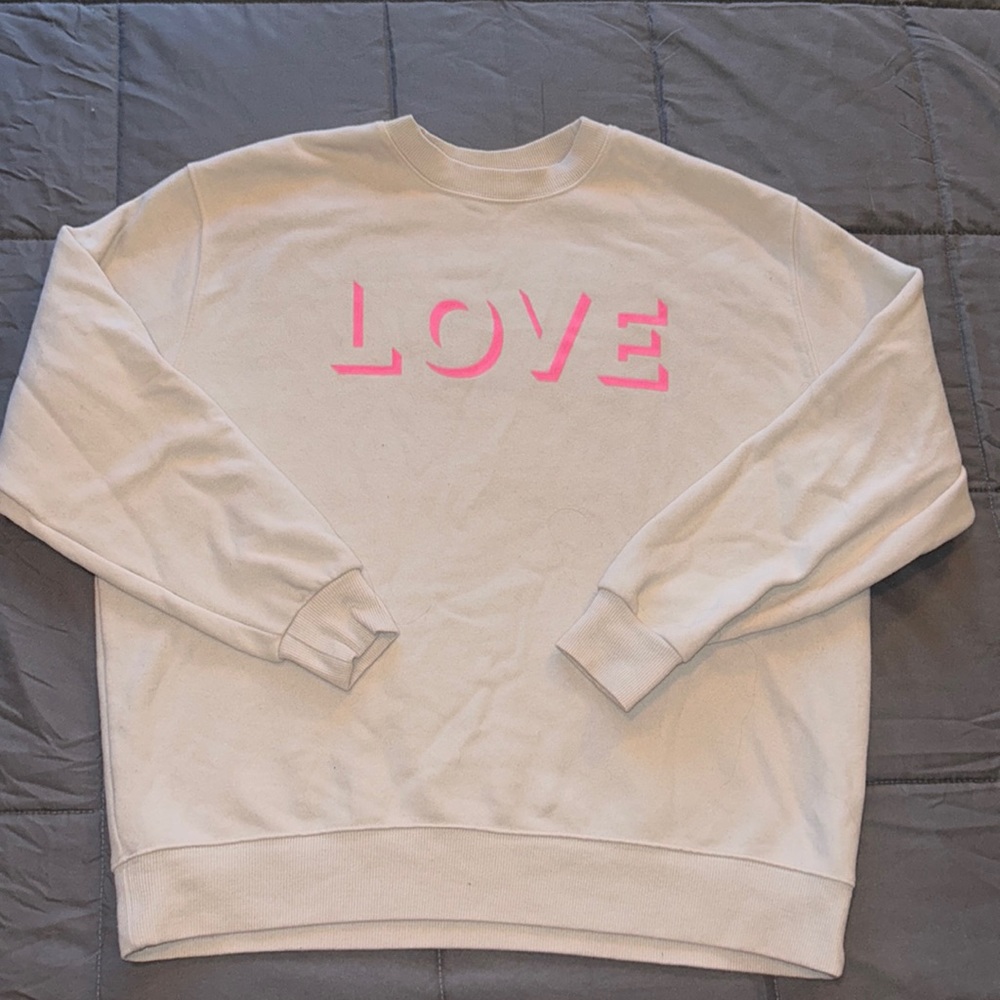 Wild Fable Cream and Pink Crewneck, size XS but can fit small to medium.